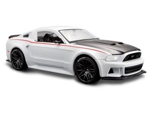 Maisto 31506 2015 Ford Mustang Street Racer biały 1/24