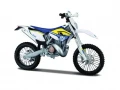 maisto_39177_motor_husqvarna_fe_5001_112_do_skladania_090159391777.jpg