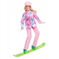 LALKA-BARBIE-SPORTY-ZIMOWE-zestaw-2-lalek-skuter-sniezny-deska-snowboardowa-Wiek-dziecka-3-lata.jpg