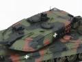tamiyaleopard2a6tank-3.jpg
