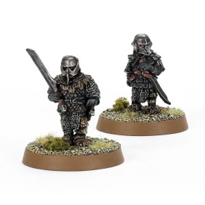 Frodo and Sam in Orc Armour - The Lord of the Rings