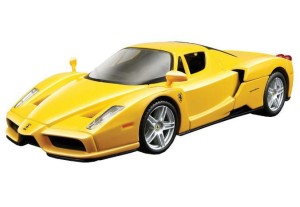 Bburago 1:24 Ferrari Enzo 18-26006Y